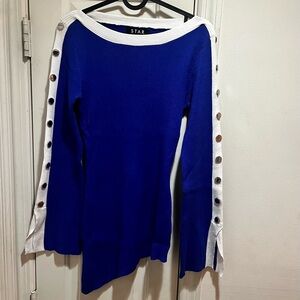NWOT STAR Julien MacDonald Royal Blue & White long Sleeve with button Sleeve Top